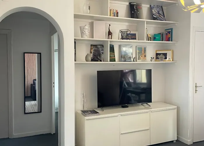 Apartment Frontiere Monaco, 2 Pieces, Centre