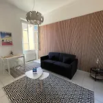 شقة Frontiere Monaco, 2 Pieces, Centre *