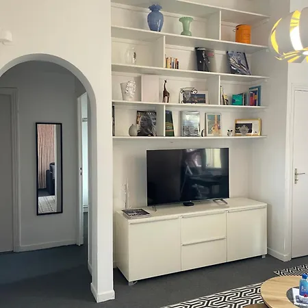 Apartman Frontiere Monaco, 2 Pieces, Centre